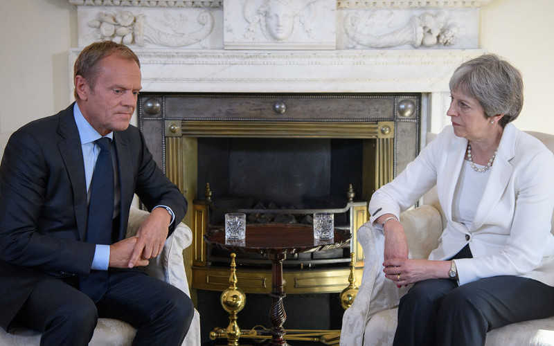 May prosi Tuska o opóźnienie Brexitu do 30 czerwca
