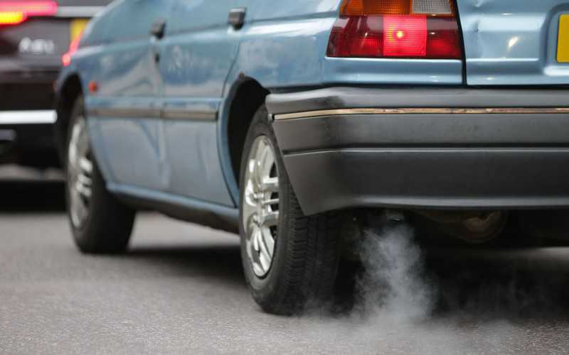 Ultra Low Emission Zone: London's new pollution charge begins