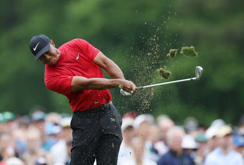 Return of a golf tiger. Tiger Woods triumphs after 11 years