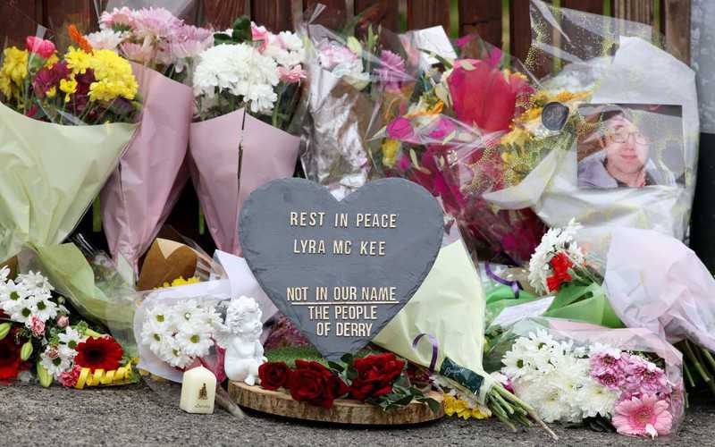 Politycy potępiają zabójstwo dziennikarki w Irlandii Północnej