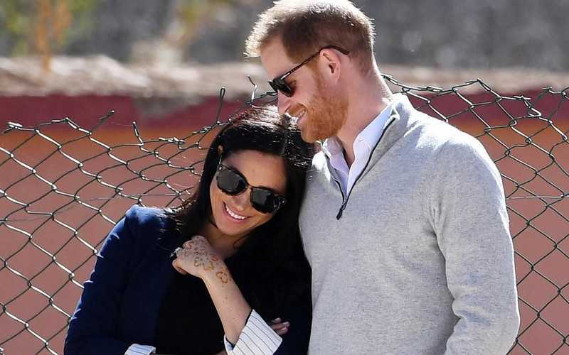 Harry and Meghan 'could move to Africa after baby is born' 