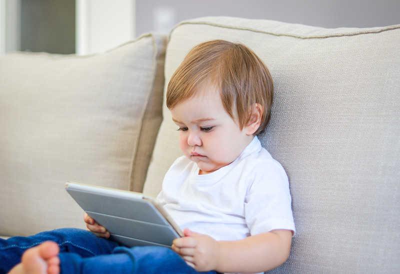 Children and screens: WHO tells parents to ban use for babies and limit it for toddlers