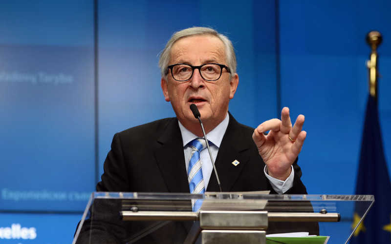 Juncker uspokaja: Polsce nie grozi Polexit