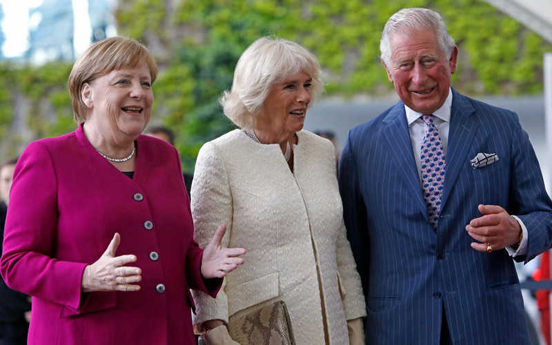 Książę Karol w Niemczech: "Nie możemy się doczekać aż zobaczymy wnuka"