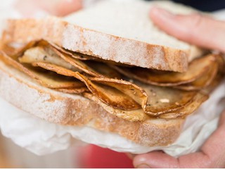 'World's first' crisp sandwich 