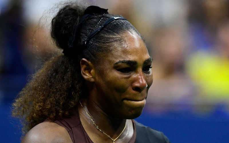 Anticipated Williams sisters match in Rome nixed by Serena's knee injury