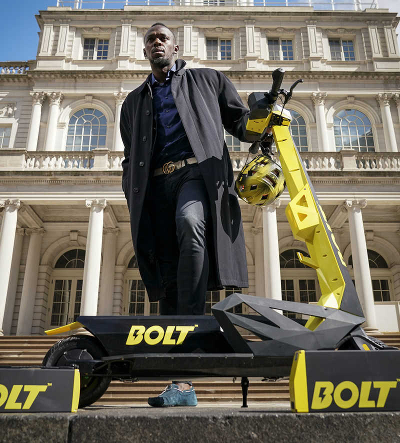 Usain Bolt otworzył w Paryżu... wypożyczalnię elektrycznych hulajnóg