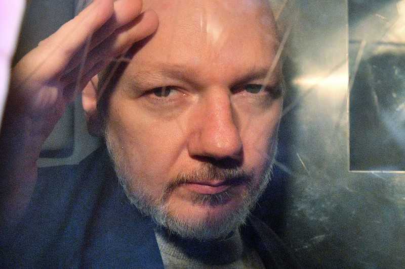 USA stawia nowe zarzuty twórcy WikiLeaks