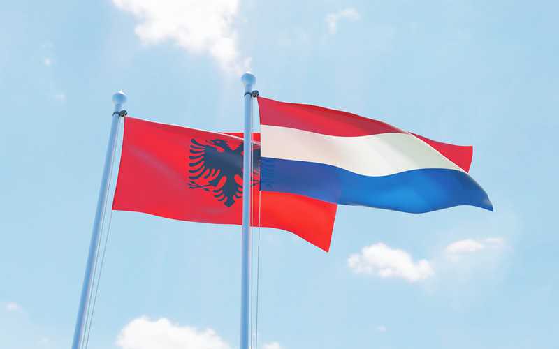 Holandia chce zawieszenia ruchu bezwizowego z Albanią