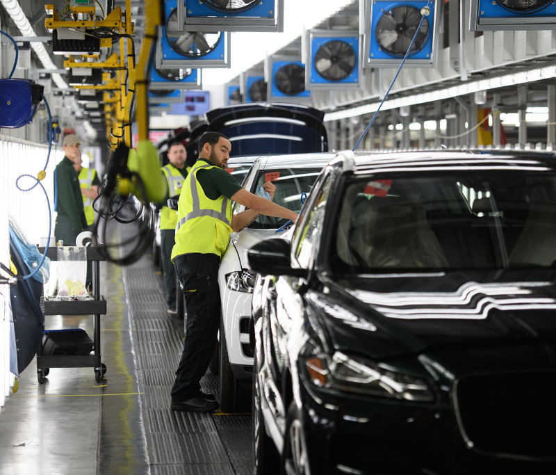Jaguar Land Rover i BMW będą współpracować nad samochodami elektrycznymi