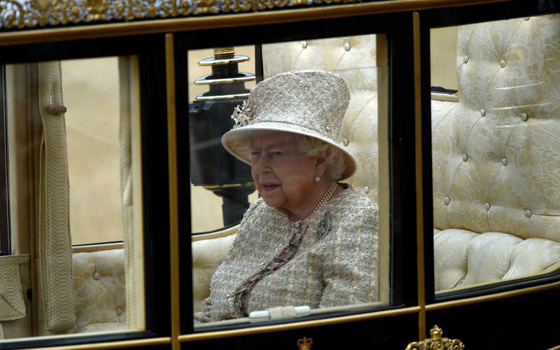 Uroczyste obchody 93. urodzin królowej Elżbiety II
