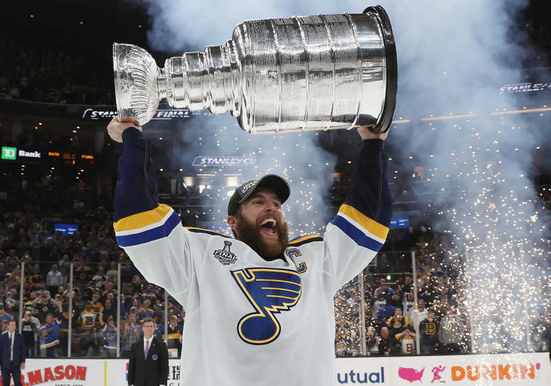 NHL: St. Louis Blues po raz pierwszy zdobyli Puchar Stanleya