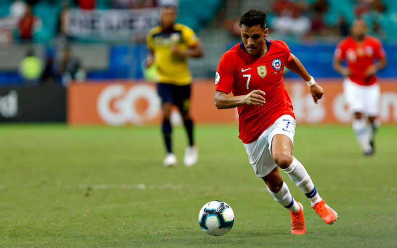 Sanchez suffers ankle injury in Chile's win over Ecuador