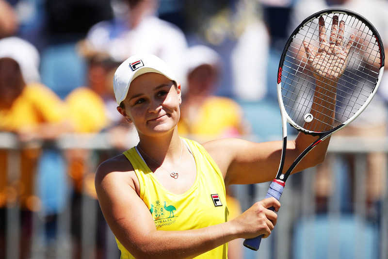 Tennis greats applaud Barty's rise to No. 1