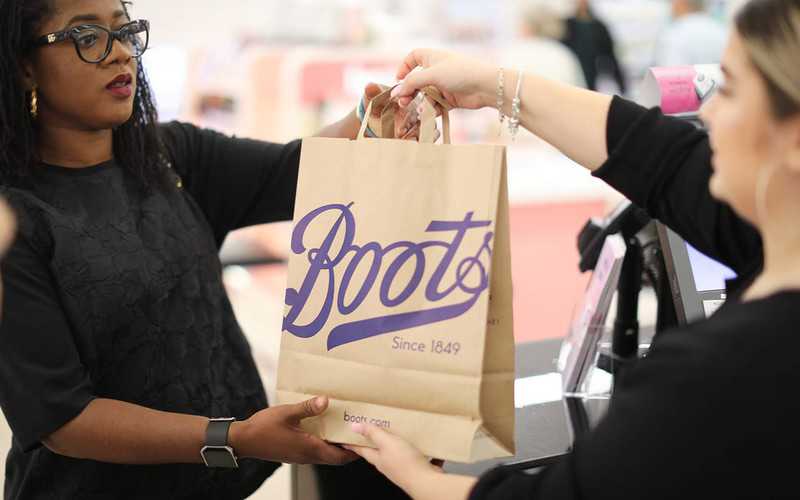Boots rolls out paper bags after plastics row