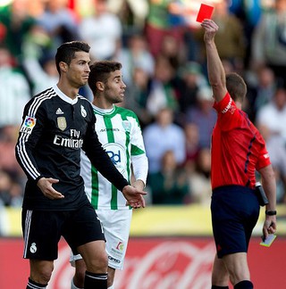 Liga hiszpańska: Wygrana Realu, czerwona kartka Ronaldo