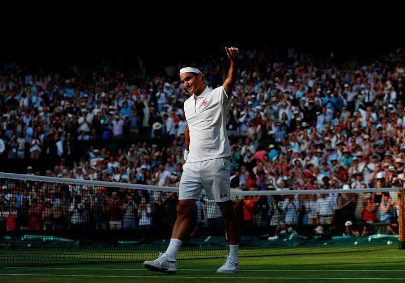 Wimbledon: Setna wygrana Federera, w półfinale zmierzy się z Nadalem