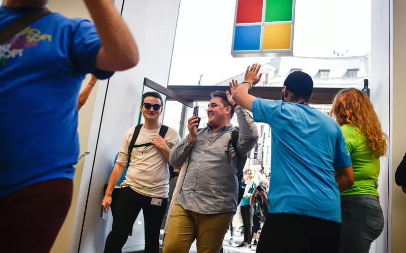 Londyn: Microsoft otworzył pierwszy sklep stacjonarny w Europie