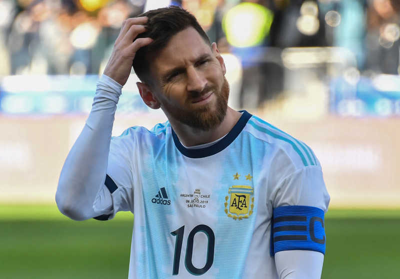 Argentine sport court member advices Messi to apologize