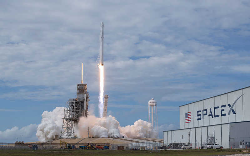 Pierwszy załogowy lot SpaceX może zostać opóźniony do 2020 roku