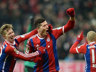Liga niemiecka: Bayern zremisował na własnym boisku z Schalke 04
