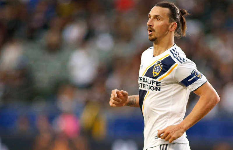 El Trafico: Zlatan Ibrahimovic's hat trick gets Galaxy the victory in testy match with LAFC