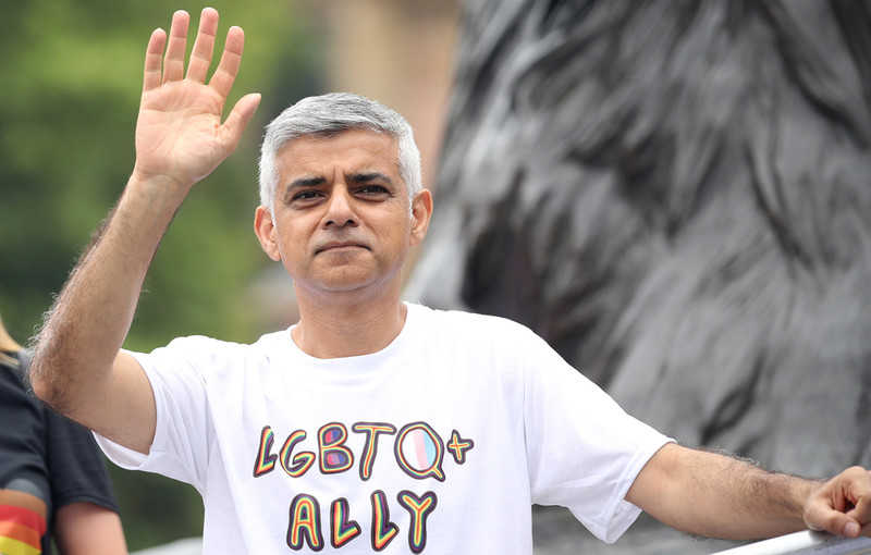 Sadiq Khan and Labour mayors urge government to hurry gender reforms