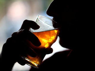 Jak piją alkohol współcześni Polacy?