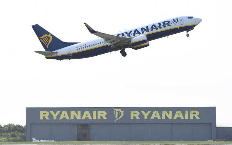 Finansowe kłopoty Ryanaira. Winny Brexit i konkurencja