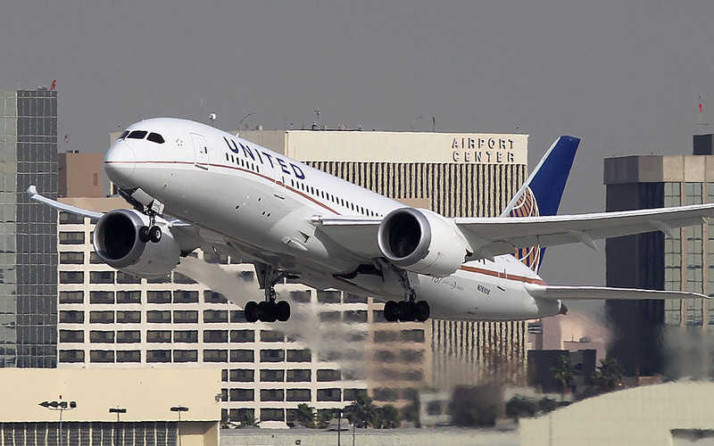 United Airlines wdrożą biometryczne skanowanie pasażerów 