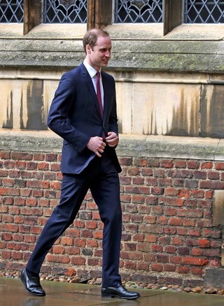Książę William 'zbyt przeciętny', by studiować w Cambridge?