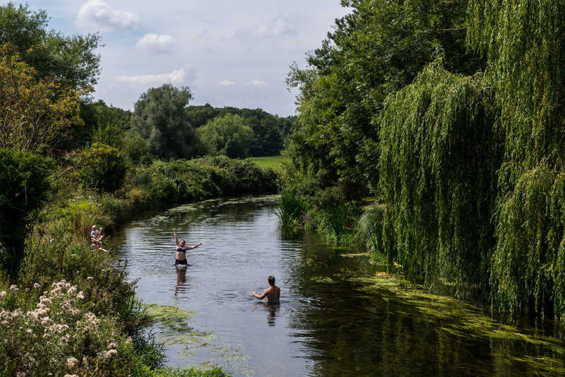 "The Times": W Anglii nie ma rzek nadających się do pływania