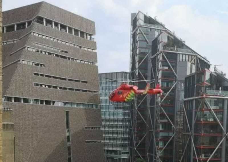 Teenager arrested after child 'falls from height' at Tate Modern
