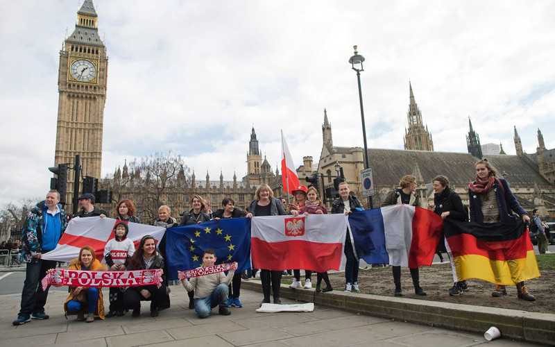 Zjednoczenie Polskie w UK ostrzega Johnsona: Polacy się nie rejestrują