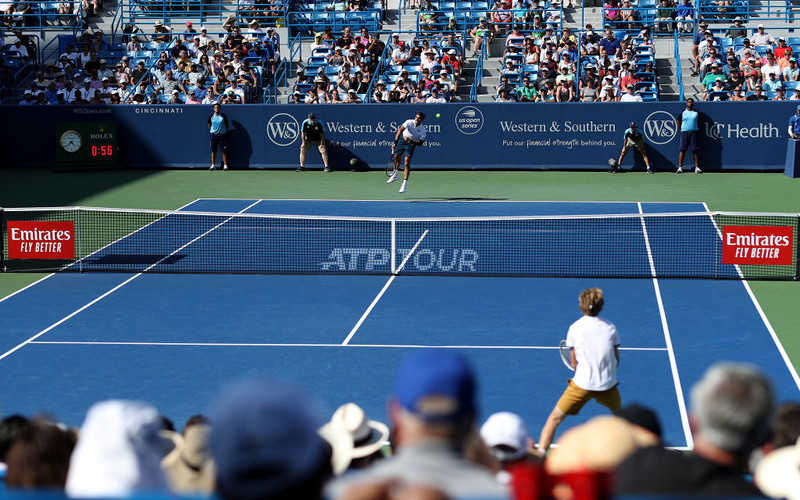Turniej ATP w Cincinnati: Niespodziewana porażka Federera w 3. rundzie