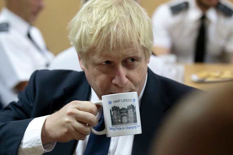 Czy dni Johnsona jako premiera są policzone? Bukmacherzy obstawiają