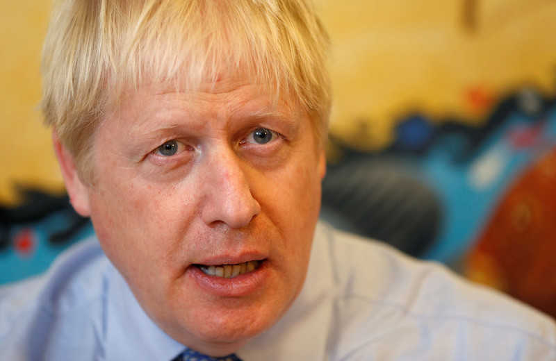 Johnson calls on Berlin and Paris to compromise on the Brexit