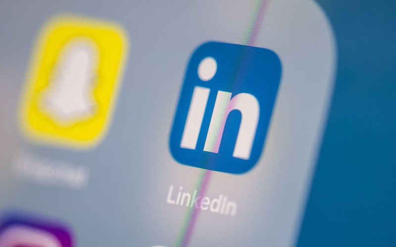 China recruits foreign spies through the LinkedIn network