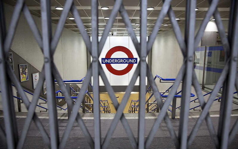 Metro w Londynie: Większość firm za zakazem strajków w godzinach szczytu