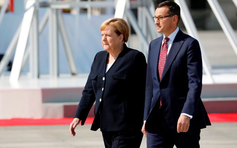 Merkel sugeruje, że wróci do pracy naukowej po odejściu z polityki