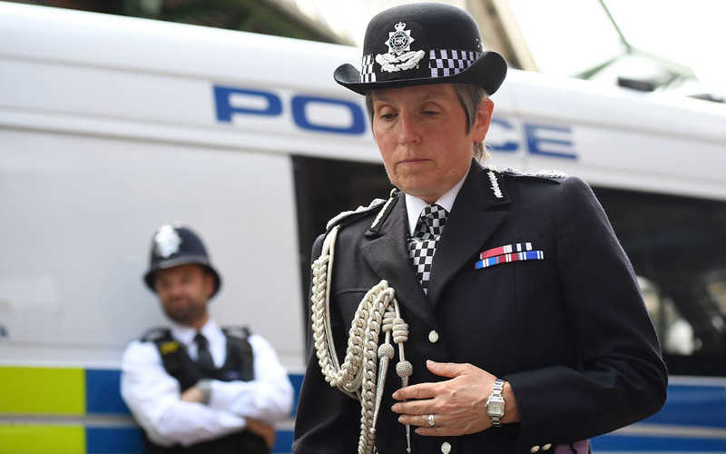 "Londyn będzie miał rekordową liczbę policjantów"