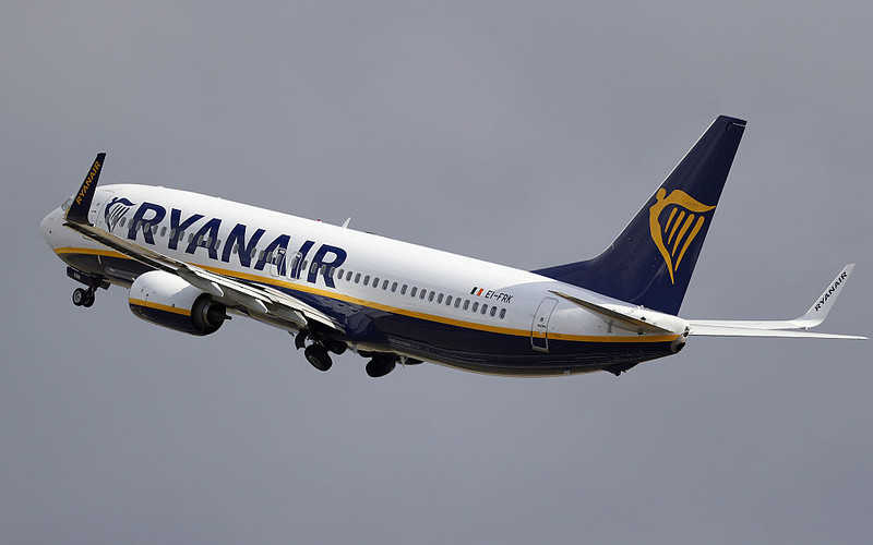 Samolot Ryanair odleciał z UK do Polski bez "uwięzionych" pasażerów