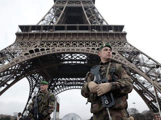 Francja wciąż obawia się zamachów