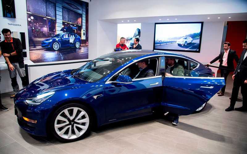 Tesla Model 3 was UK's third bestselling car in August
