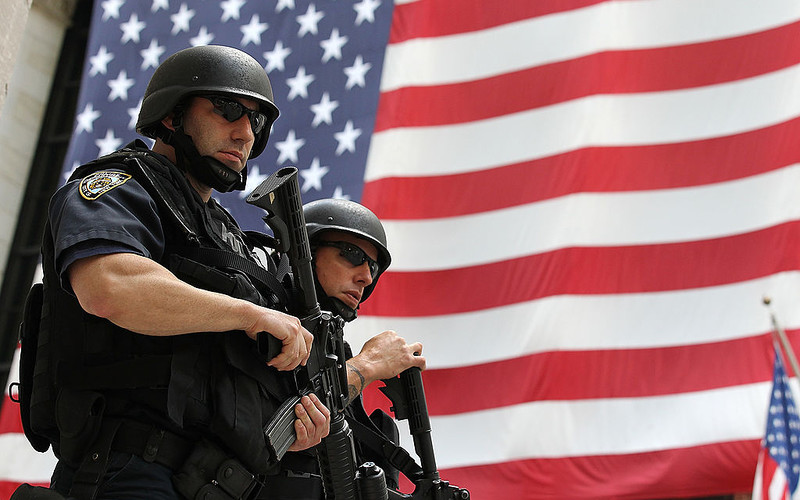 Policja z USA pomoże Szwecji w zwalczaniu fali przemocy