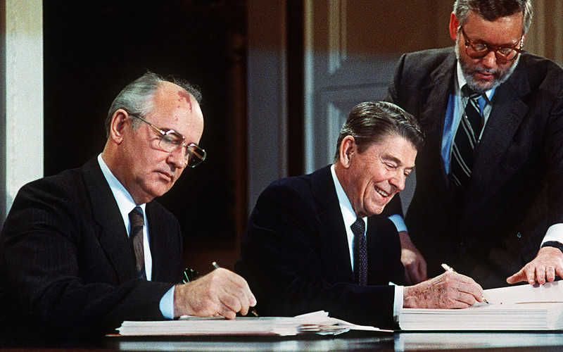 Gorbaczow publikuje książkę uważaną za polityczny testament