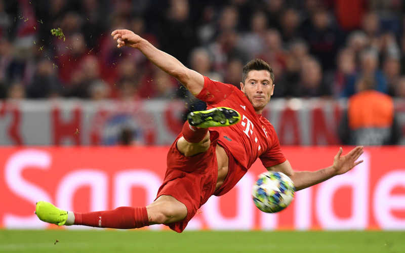 Liga niemiecka: Dwa gole Lewandowskiego, gładkie zwycięstwo Bayernu