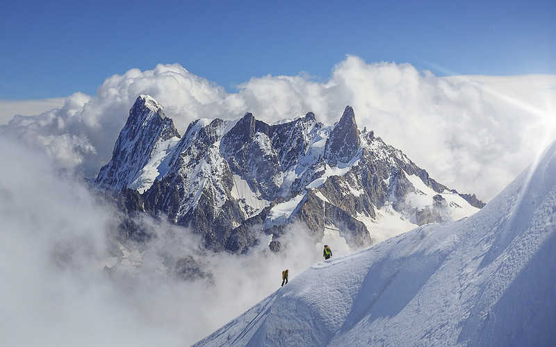 Gigantyczny lodowiec może oderwać się od masywu Mont Blanc