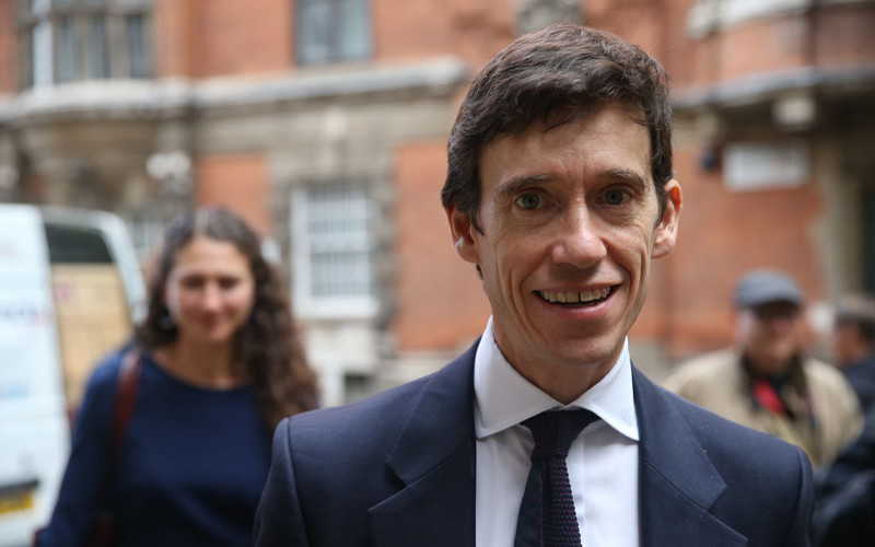 Rory Stewart quits Conservatives to run for London mayoralty