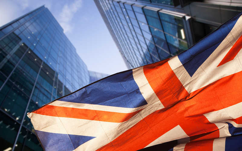 UK najprawdopodobniej uniknie recesji przed Brexitem